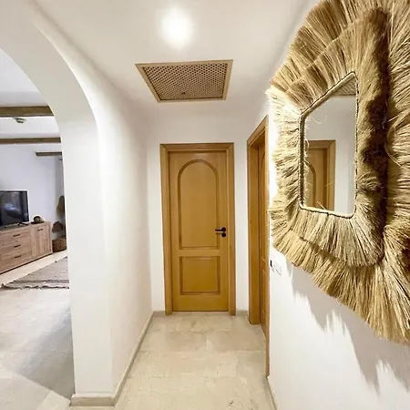 El Nautico Coral Suite - Oceanview Escape