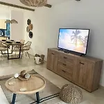 El Nautico Coral - Oceanview Escape Apartmán *