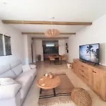 Apartmán El Nautico Coral - Oceanview Escape *