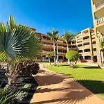 Apartmán El Nautico Coral - Oceanview Escape *