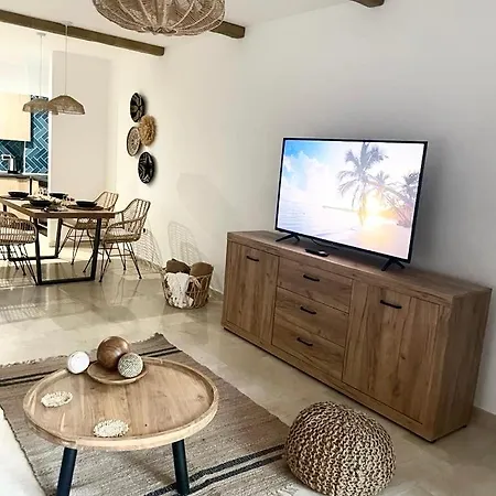 El Nautico Coral - Oceanview Escape 아파트 *