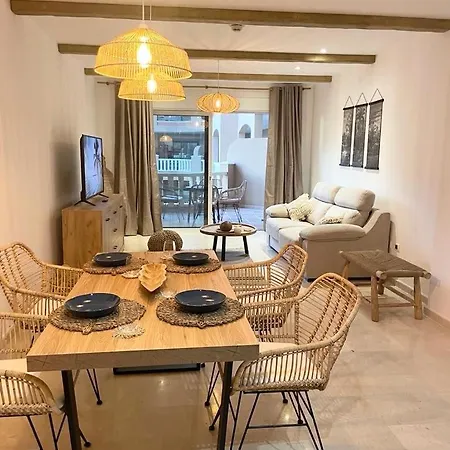 아파트 El Nautico Coral - Oceanview Escape