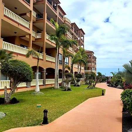 Apartment El Nautico Coral Suite - Oceanview Escape
