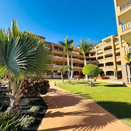 아파트 El Nautico Coral - Oceanview Escape *