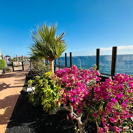 Apartment El Nautico Coral Suite - Oceanview Escape